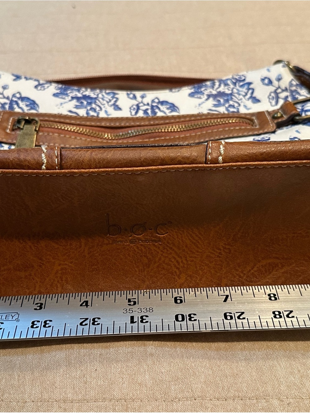b.o.c. Floral Canvas Crossbody Bag in Blue and Tan Trim - Picture 5 of 7